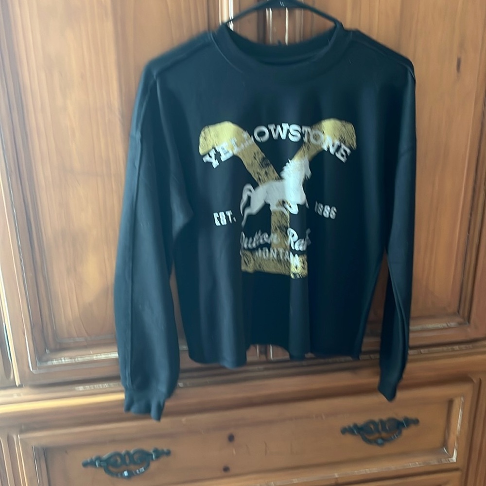 Sweat shirt
